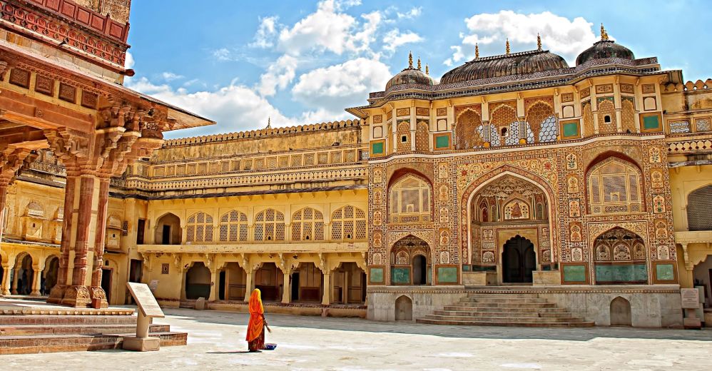 Imagen de Vista panorámica Fuerte Amber, Jaipur y observatorio Jantar Mantar
