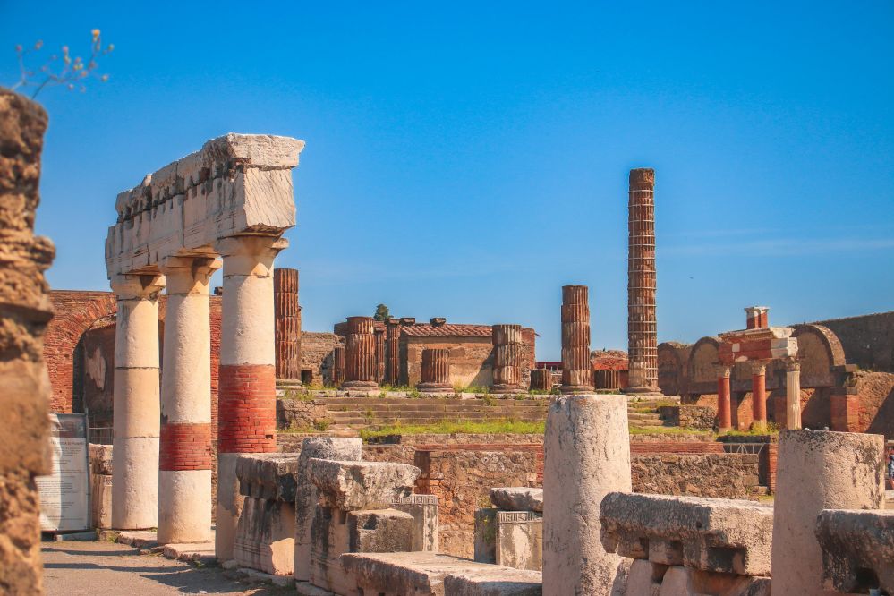Imagen de Pompeya con Opción de Grupo Semi-Privado
