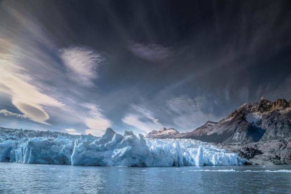 Torres del Paine con todo incluido en Hotel Lago Grey