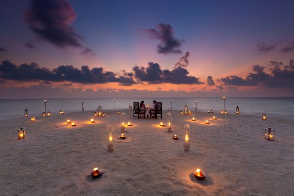 Luna de miel de lujo en Baros Maldives