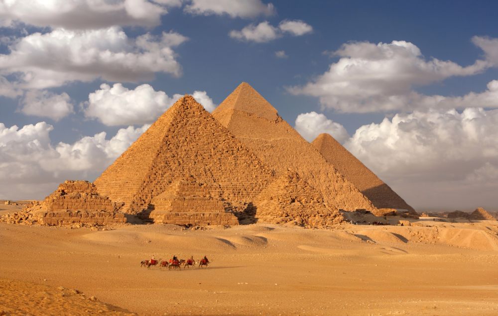 imagen de Visita a las Pirámides de Giza, Instituto del Papiro y Museo Egipcio