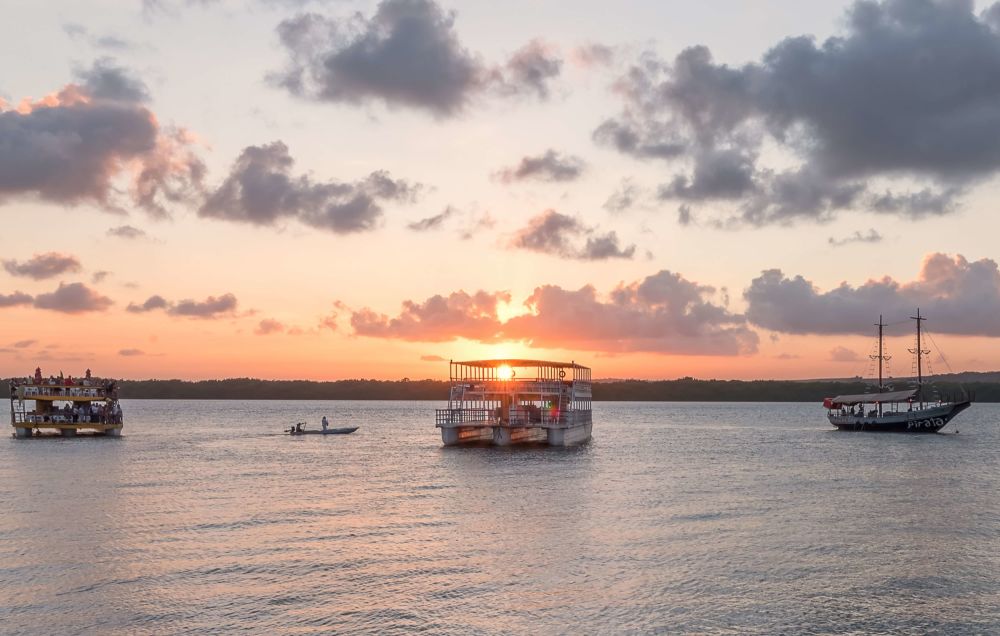 Tour al atardecer en la playa Jacaré