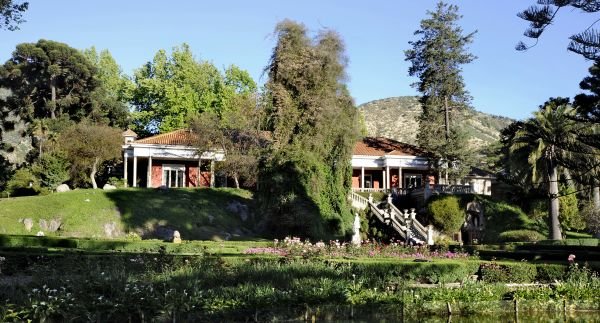Escapada Premium a Viña Santa Rita en Hotel Casa Real
