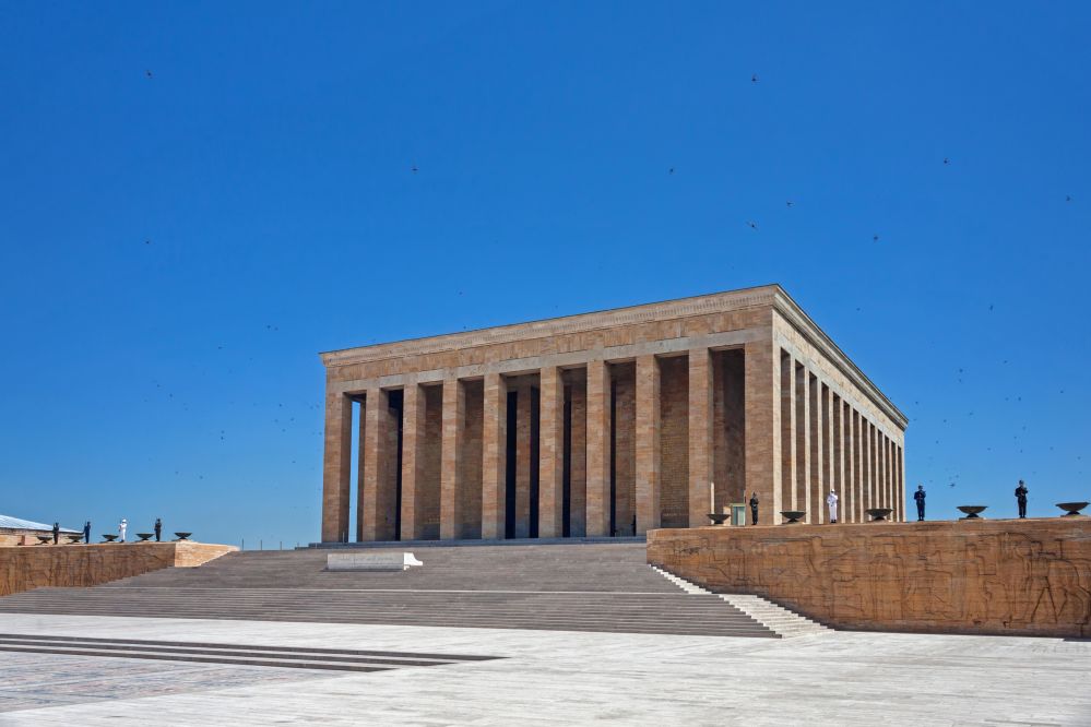 City tour por la ciudad de Ankara con visita al Mausoleo de Ataturk