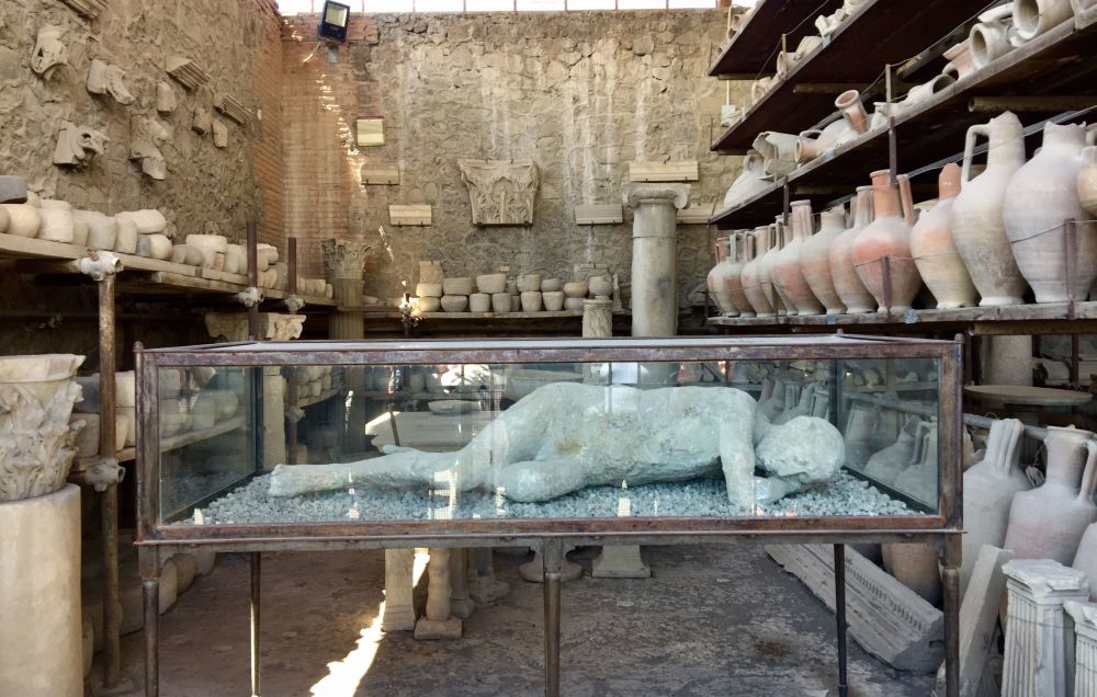 imagen de Visita por Herculano y Pompeya