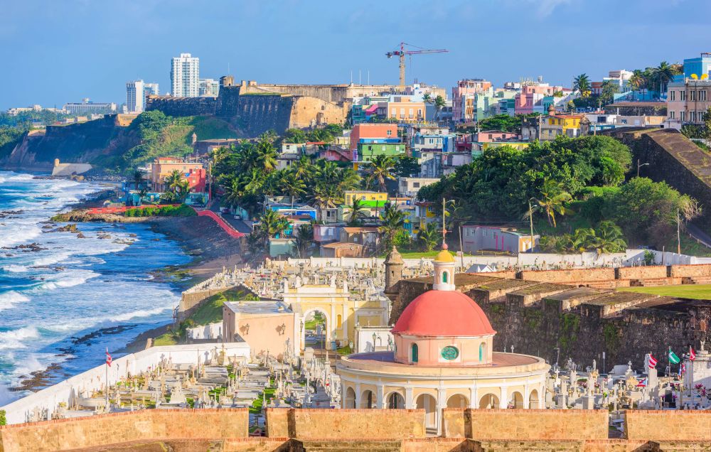 imagen de Tour por el Viejo San Juan y visita a la destilería Bacardi
