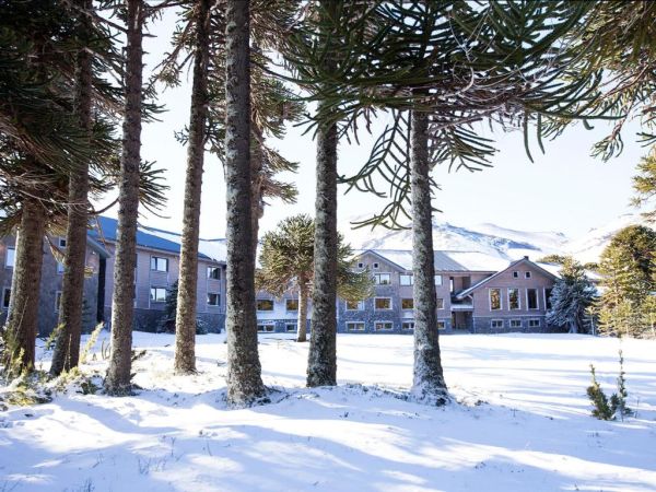 Invierno en Valle Corralco Hotel & Spa (incluye clases de ski)