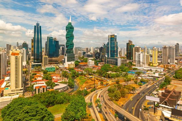 Compras y turismo: viaje exprés por la Ciudad de Panamá 2024