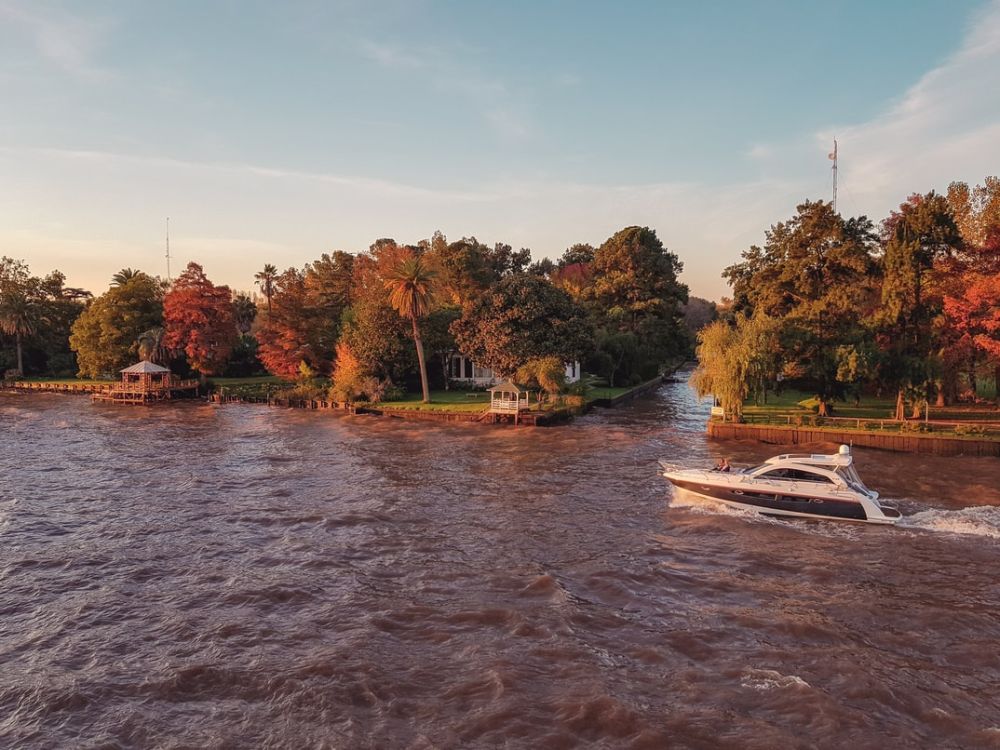 imagen de Paseo en autobús en la ciudad de Tigre y Delta en barco