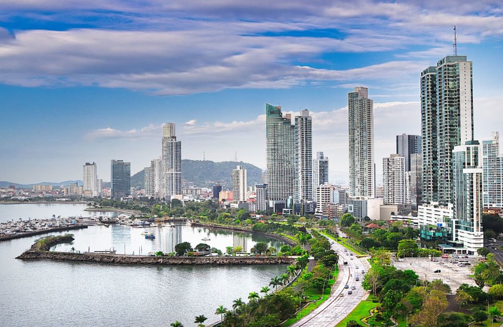 imagen de City tour por Panamá con visita a la Gran Obra