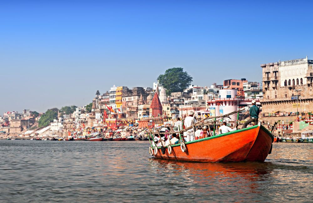 imagen de Paseo en barco al amanecer por el Río Ganges