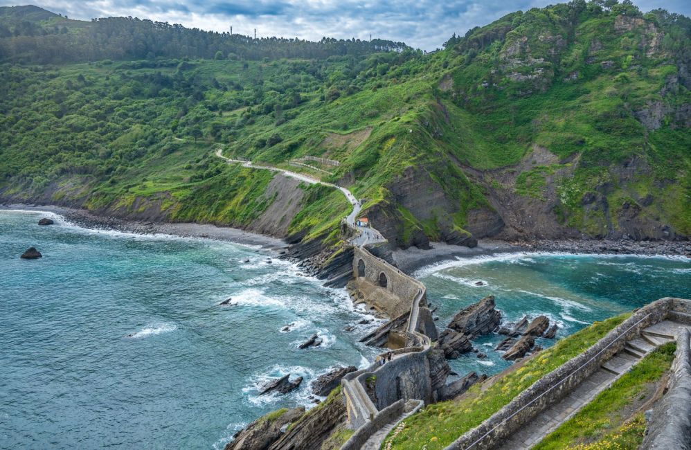 imagen de Visita al mirador Gaztelugatxe y la Reserva de la Biósfera Urdaibai