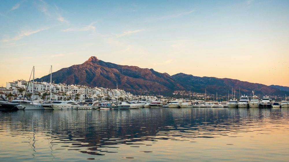 imagen de Excursión de medio día en Marbella y Mijas. –  visita  operación privada